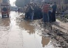सड़क बदहाली पर ग्रामीणों का जोरदार हंगामा
