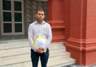 छात्र आंदोलन का समर्थन करने पर सेवा समाप्ति का आरोप, शिक्षक ने डीएम से लगाई न्याय की गुहार