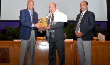 पशु चिकित्सक बेजुबान जानवरों के दर्द और भाषा समझते हैं: डॉ. तरुण श्रीधर