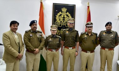 पिपिंग सेरेमनी का आयोजन, इन दो आईपीएस को मिला सीनियर स्केल