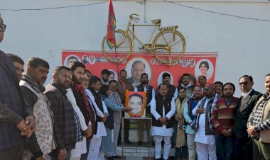 छोटे लोहिया के रूप में थी जनेश्वर मिश्र की पहचान: शिवचरण