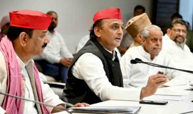 भाजपा सरकार की नीतियों से त्रस्त जनता उखाड़ फेंकेगी अत्याचार की सत्ता: अखिलेश यादव