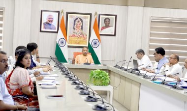 मुख्यमंत्री ने तकनीकी और व्यावसायिक शिक्षा विभागों के कार्याें की समीक्षा की: प्रदेश की युवा शक्ति को तकनीकी रूप से सशक्त एवं आत्मनिर्भर बनाना सरकार की प्राथमिकता: मुख्यमंत्री