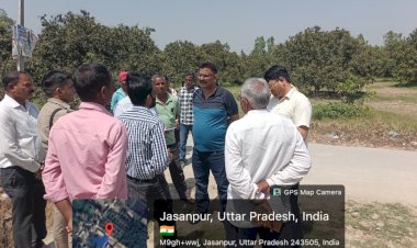 गरीबों के घरों में पहुंची रोशनी, चीफ इंजीनियर