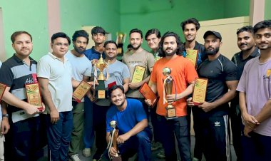 बरेली: सेंथल कप नाइट टूर्नामेंट का समापन, दो टीमें संयुक्त विजेता