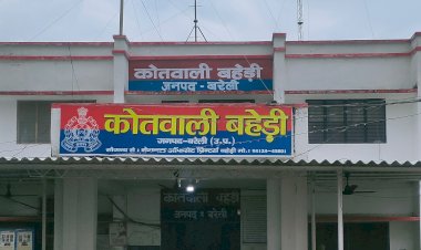 कारोबारी ने पूर्व कर्मचारी पर ब्लैकमेलिंग का लगाया आरोप