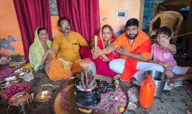 जून माह में कार्यरत आउटसोर्स कर्मियों का मानदेय जारी करने की मांग