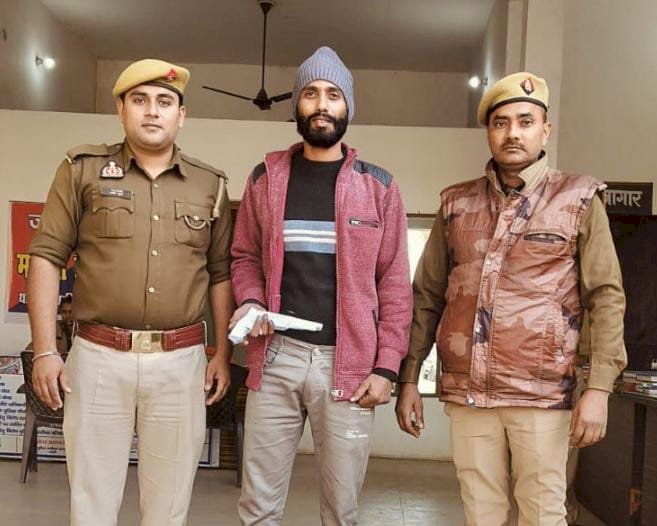 मिली कामयाबी: पुलिस ने दबोचा शातिर बदमाश