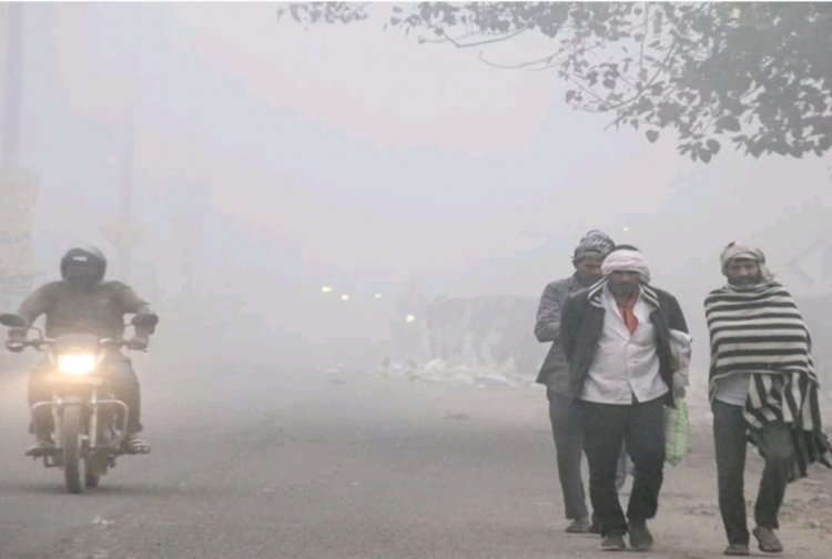 मौसम का कहर: ठंड से कंपकपाने लगे लोग,  शीतलहर ने बढ़ाई सर्दी, न्यूनतम तापमान में गिरावट से सड़कों पर सन्नाटा, स्कूलों में छुट्टी