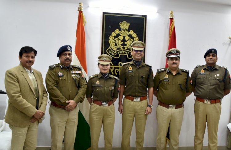 पिपिंग सेरेमनी का आयोजन, इन दो आईपीएस को मिला सीनियर स्केल