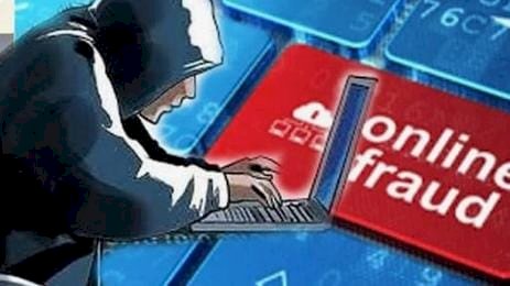 फेसबुक गर्लफ्रेंड के झांसे में 8 लाख गंवाए, क्रिप्टो ट्रेडिंग का लालच देकर ठगी