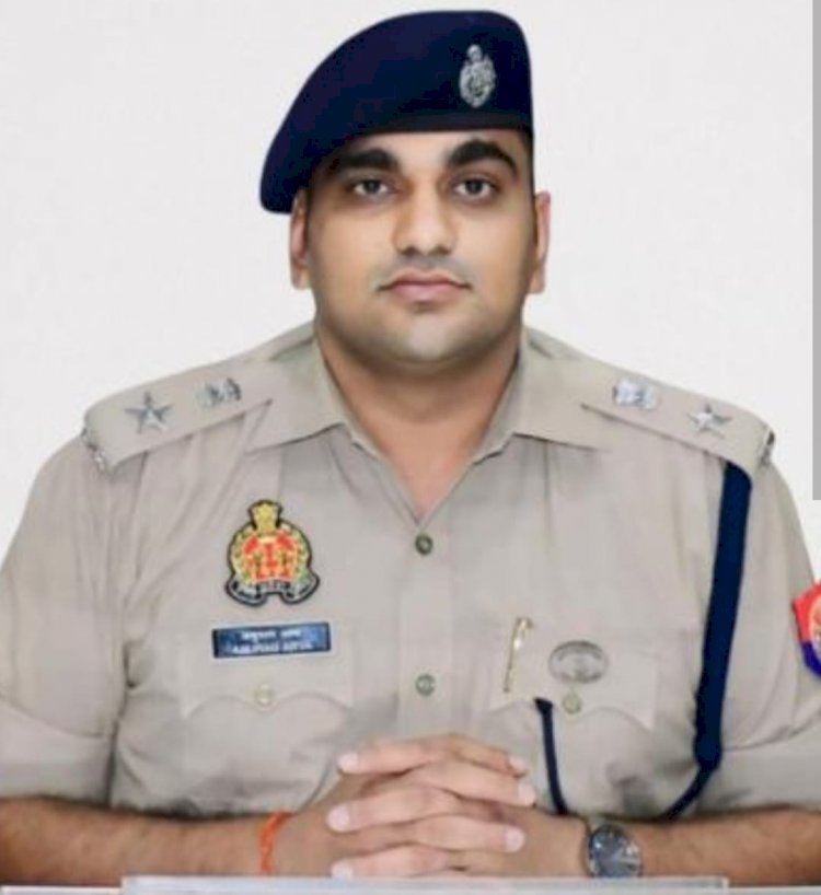 सेवा का सम्मान, वर्दी का अभिमान