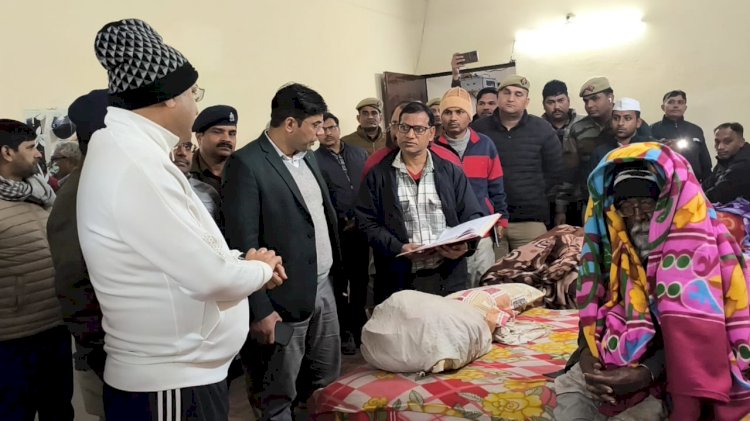 जब प्रशासन बना सर्द रातों का सहारा