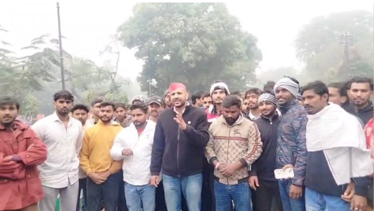 SIR के नाम पर वोट काटने का आरोप, मेरठ में लोकतंत्र पर संकट की आहट