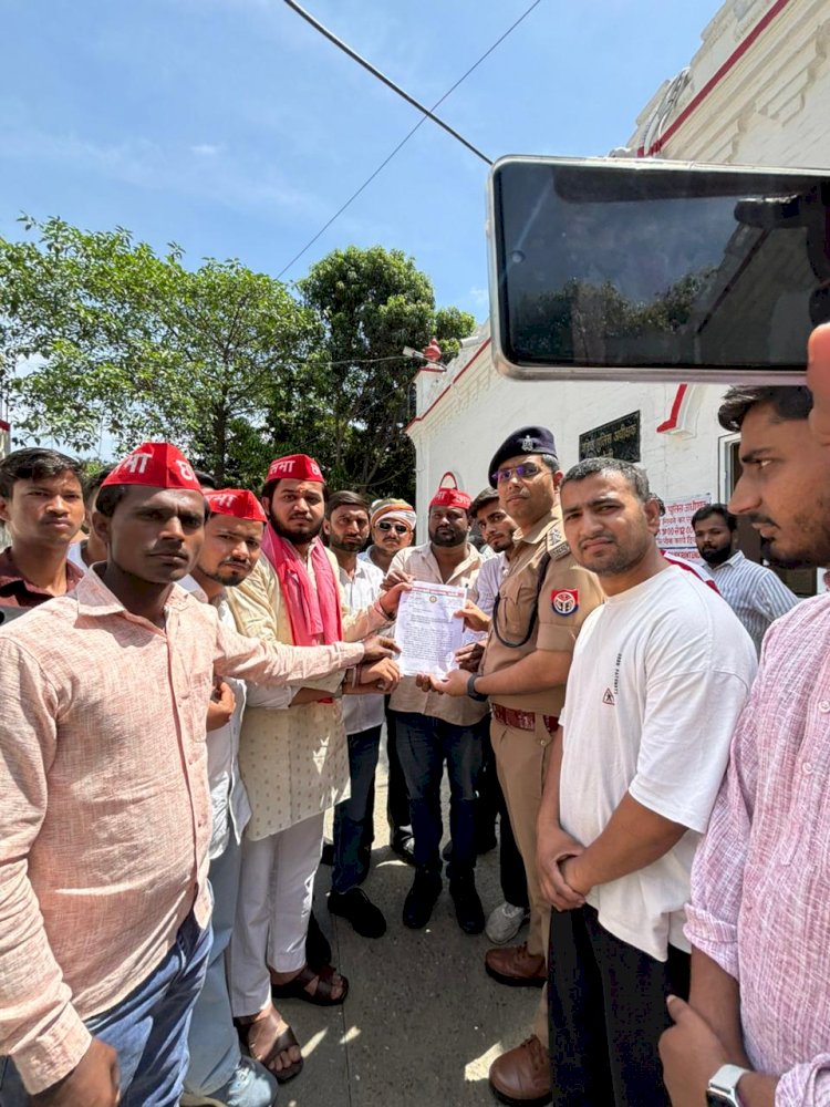 बरेली कॉलेज में मुख्य प्रॉक्टर से कथित मारपीट पर बवाल