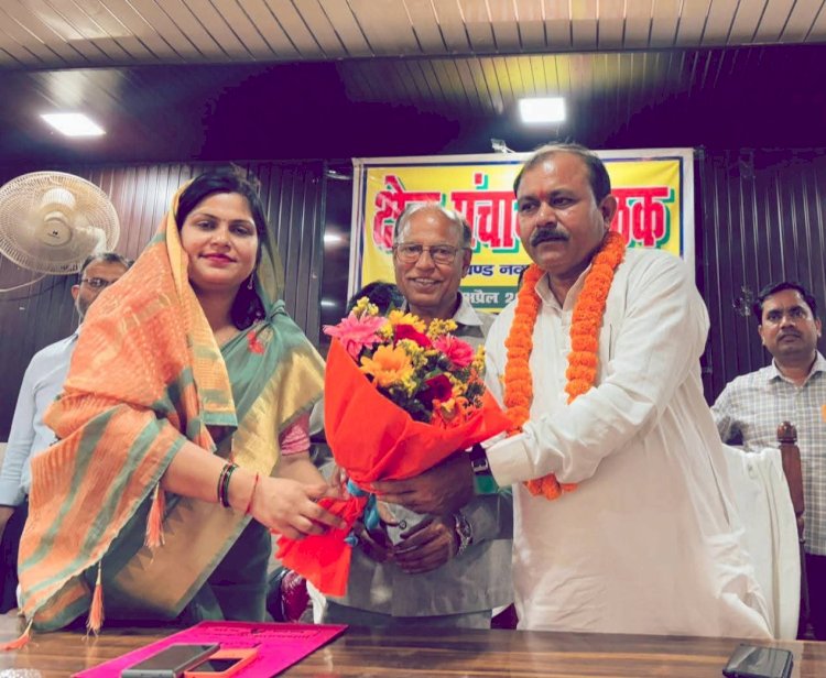 नवाबगंज ब्लॉक में क्षेत्र पंचायत बैठक सम्पन्न, 2 करोड़ के विकास प्रस्तावों पर बनी सहमति