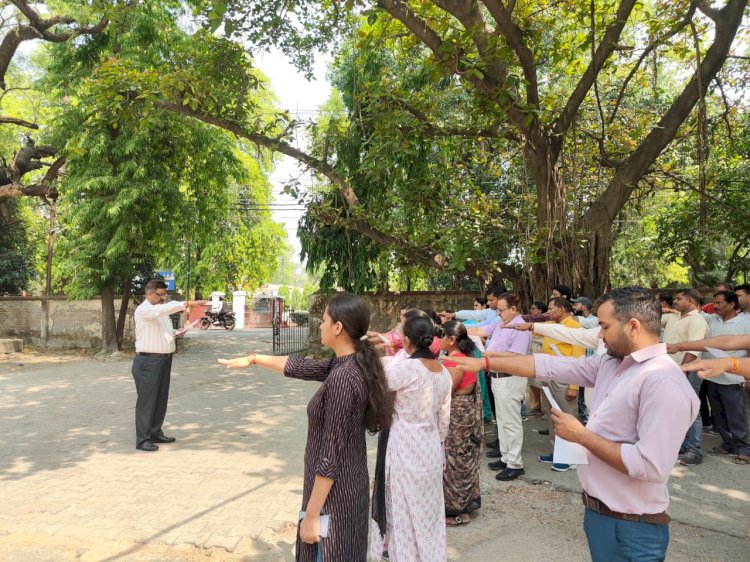 शपथ तो ले ली, अब निभाने की बारी