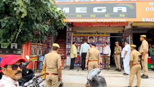 सुरक्षा जांच में ओमेगा क्लासेस सील, संचालक ने कही शिफ्टिंग की बात