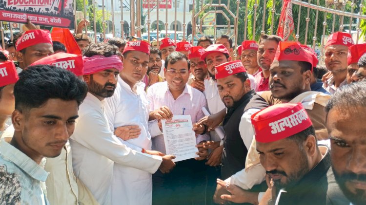 खाद से पेपर लीक तक, जनसमस्याओं को लेकर सौंपा ज्ञापन