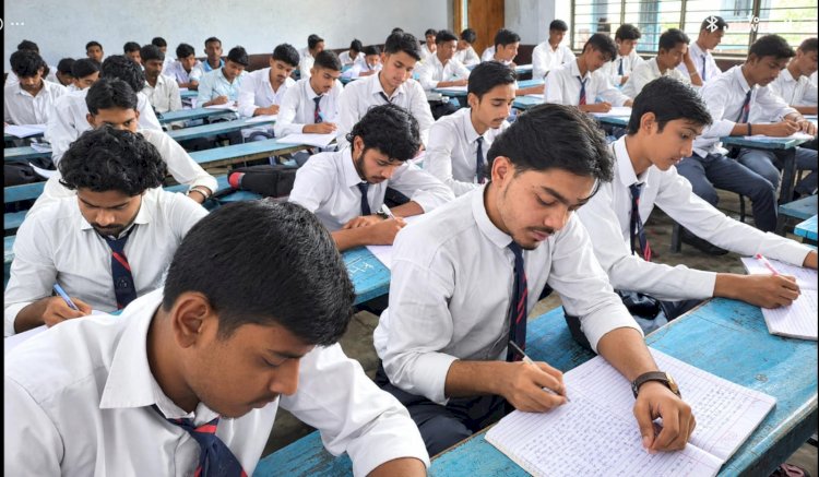 एफआर इस्लामिया इंटर कॉलेज में मनाई गई सर सैयद अहमद खान की जयंती