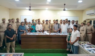 सीईआईआर पोर्टल से 455 मोबाइल बरामद, पुलिस ने लौटाए 91 लाख के फोन