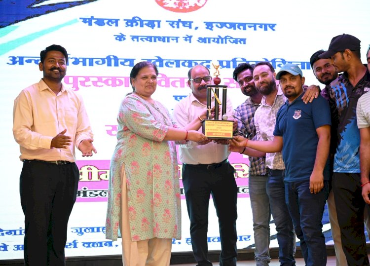रेलवे के प्रतिभाशाली खिलाड़ियों का हुआ सम्मान